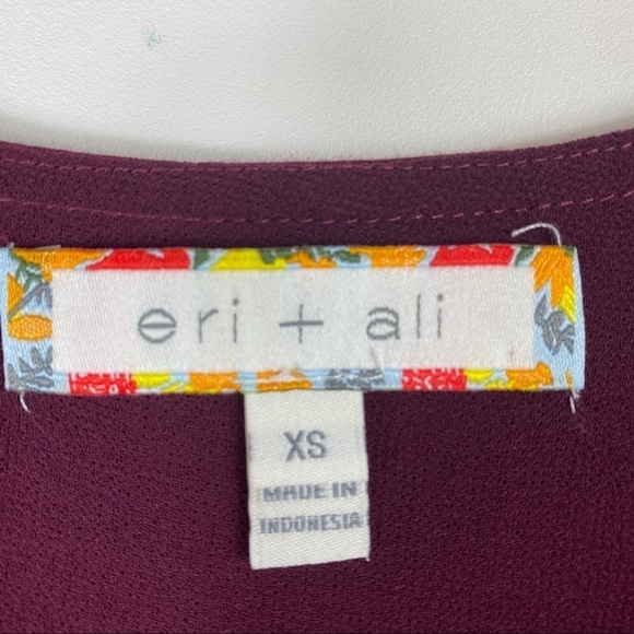 Anthropologie Eri + Ali Split Back Top Chiffon - Picture 3 of 10